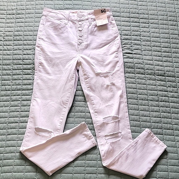 SO Denim - SO Juniors Super High Rise Distressed White Jeggings Size 5 / 27W